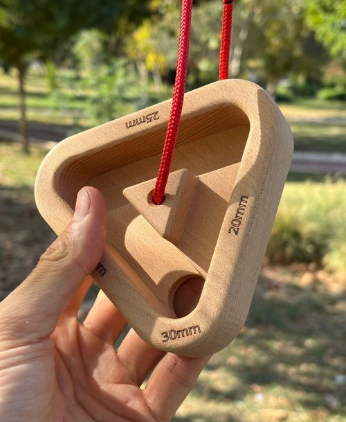 Portable Climbing Training Hangboard Fingerboard | GoBoard | Equipment for Fingers and Grip Strength