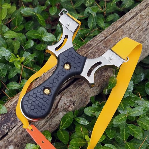 RCZZSUWE Slingshot, Hunting Sling Shot Set for Adults, Professional Stainless Steel Tactical Slingshots, High Velocity Catapult with Ammo Balls, Rubber Bands, Ammo Pouch, Target（Black）