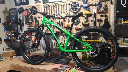 Boenoea Bike Seatpost, Bicycle Seat Post 25.4 27.2 28.6 30.4 30.9 31.6 400mm Length Aluminum Alloy Bicycle Seat Tube for Mountain Bike and Road Bike, MBX