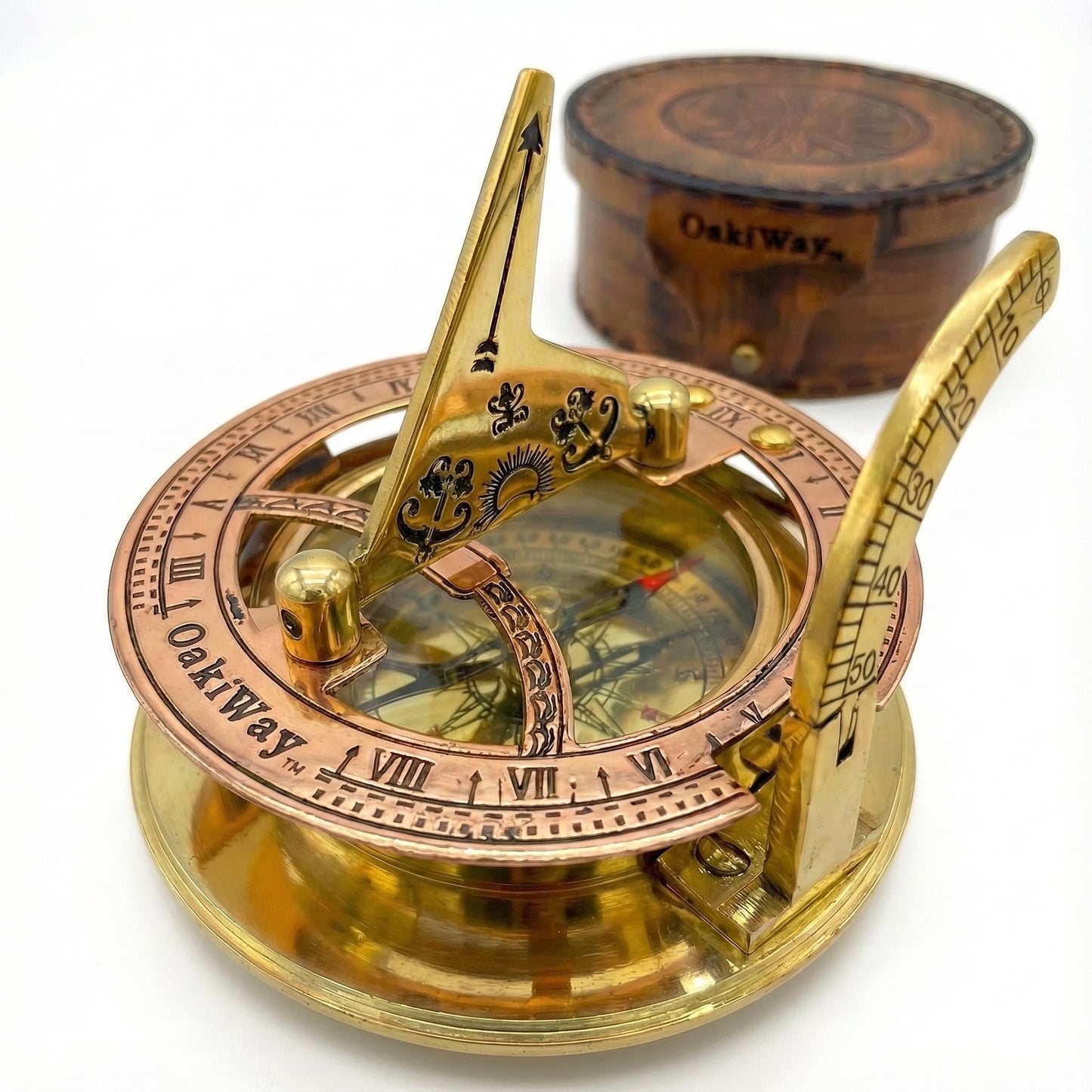OakiWay Brass Sundial Compass in Leather Case - Nautical Gifts for Men, Antique Sailing Anniversary Gadget for Him, Unusual Unique Nautical Decor, Naval Maritime Pocket Watch Clock (2.7" Inch)