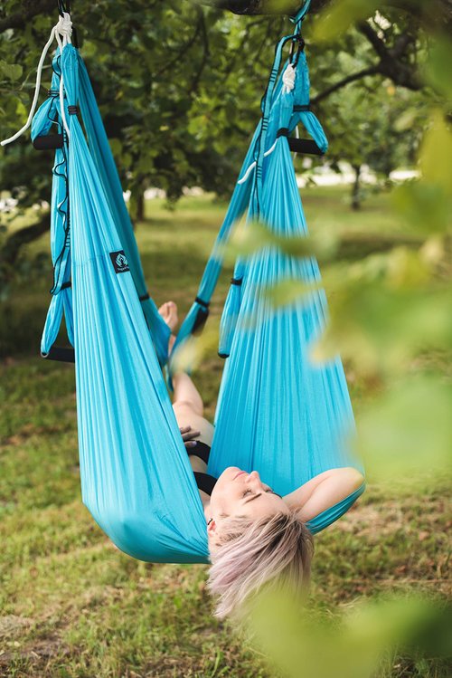 Aerial Yoga Swing Set - Yoga Hammock Aerial Swing - Aerial Sling Inversion Fly Kit - Flying Yoga Inversion Tool - Antigravity Ceiling Hanging Yoga Sling - Adult Kids Arial Door Yoga Swing (BLUE)