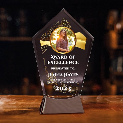 8 1/2" Personalized Glass Plaque for Awards and Trophies, Custom Award for Employee of the Month, Retirement, Leadership and Appreciation Gifts K (Design 5)