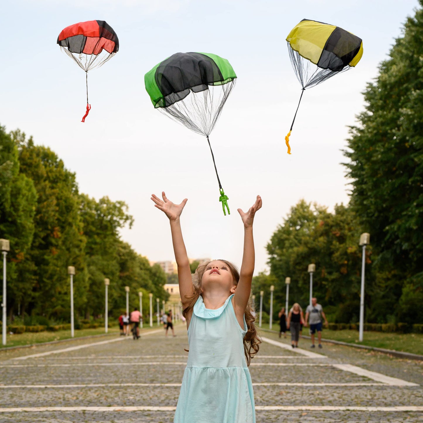 NUTTY TOYS Parachute Toys for Kids - Tangle Free Outdoor Flying Parachute Men, Top Indoor & Outside, 3 4 5 6 7 8 9 10 11 12 Year Old, Best Christmas Stocking Stuffers Idea 2026 Unique Boy & Girl Gifts