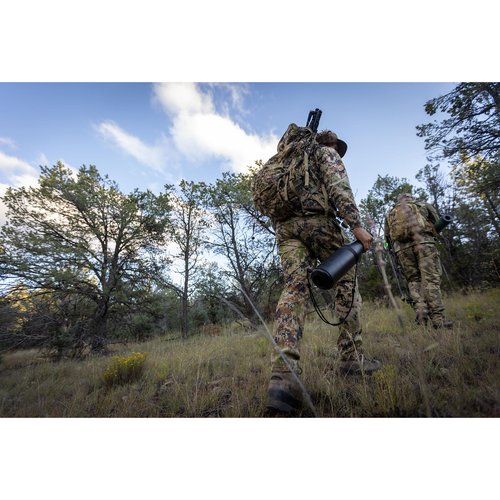 RIVEN Eclipse Elk Bugle Tube for Elk Hunting | Premium Cow & Bull Elk Call for Bugling, Chuckling, Locating, & Raking | Includes Adjustable 550 Paracord Sling | Carbon Fiber