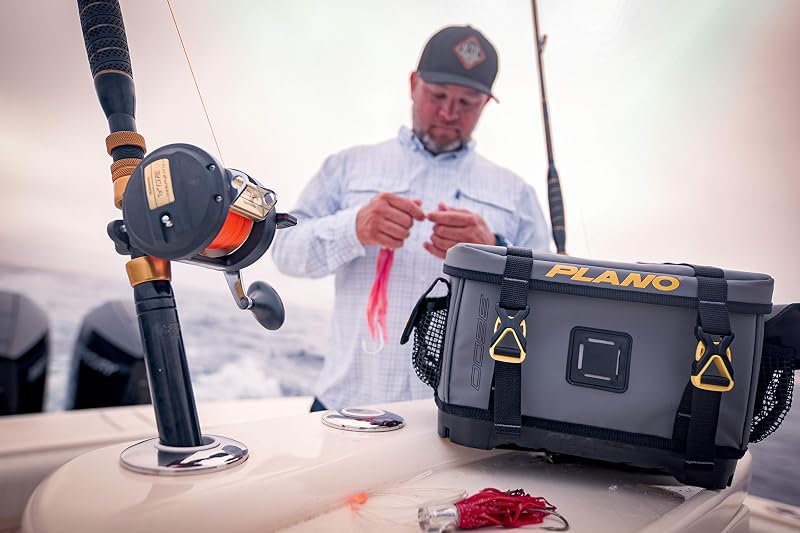 Plano Z-Series 3600 Tackle Bag — Waterproof Molded Base, Non-Slip, PVC Fabric