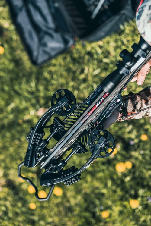 Killer Instinct Vital-X with Dead Silent Crank Crossbow Package. The Vital-X is a Top Crossbow for Hunting Deer or Your Favorite Game!
