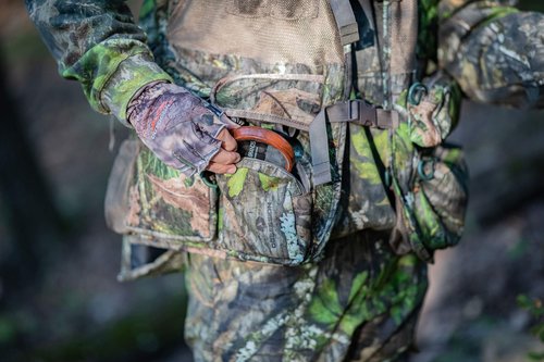 ALPS OutdoorZ Super Elite 4.0 Camo Turkey Vest Made with Quiet Cotton Featuring Removable Fold Away Seat, Game Bag, and Pockets for Calls and Strikers, Mossy Oak Obsession, M/L