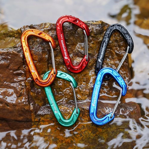 FresKaro caribeener Clips, Wire gate Carabiner Heavy Duty, Small Mini Caribeaner Wiregate Hooks, Lightweight, 5 Pack, for Keychain, Key, Belt Holders, Outdoor, Backpack, Gym, 5 Colors