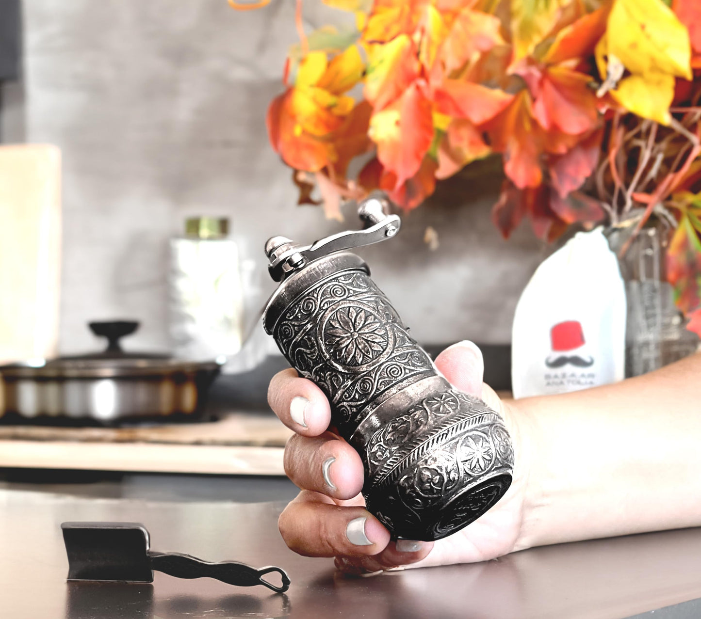Bazaar Anatolia Turkish Pepper Mill Grinder Refillable Spice 4.2" Manual Crank Handle (Dark Silver)