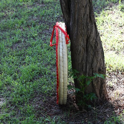 SOPOGER Archery Target for Backyard Adult, Easy Arrow Removal Bow Target, Durable Bow and Arrow Target for Youth Outdoor Shooting Practice (Straw Target Red)