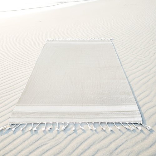 DECOLURE Turkish Beach Towel Oversized 39x73 Inch - 100% Turkish Cotton, Quick Dry and Sand Free Beach Towels for Travel - Lightweight, Absorbent & Soft Peshtemal Towel - (Light Gray Diamond)