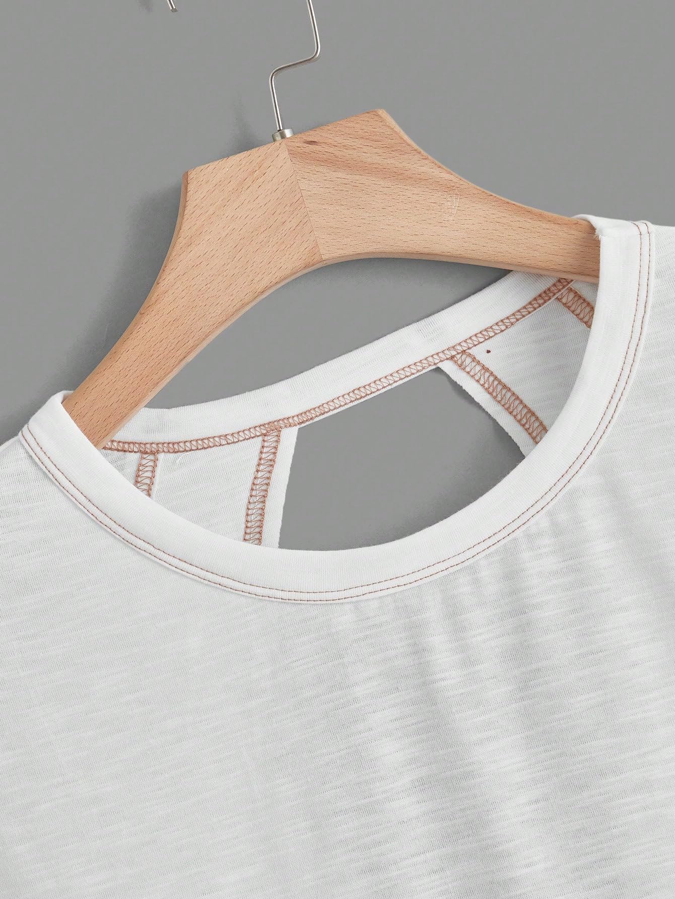 SOLY HUX Women Open Back Tops Workout Backless Tee Casual Athletic Shirts Short Sleeve Oversized Gym T Shirt Solid White Small