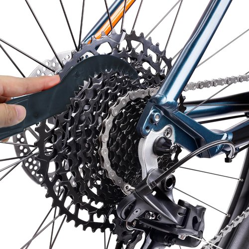 5 Pcs Bike Chain Cleaner Kit, Bike or Motorcycle Chain Washer, Bicycle Chain Cleaning Brush Tool, Bike Cleaner Scrubber Gear Brush Maintenance Tools, Motorcycle Washer Cleaner Brush