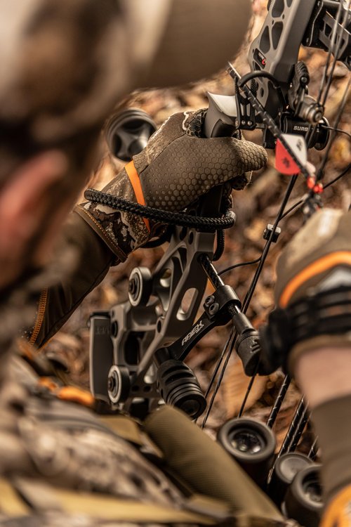 TruGlo Trug Apex Attitude Sling, Black