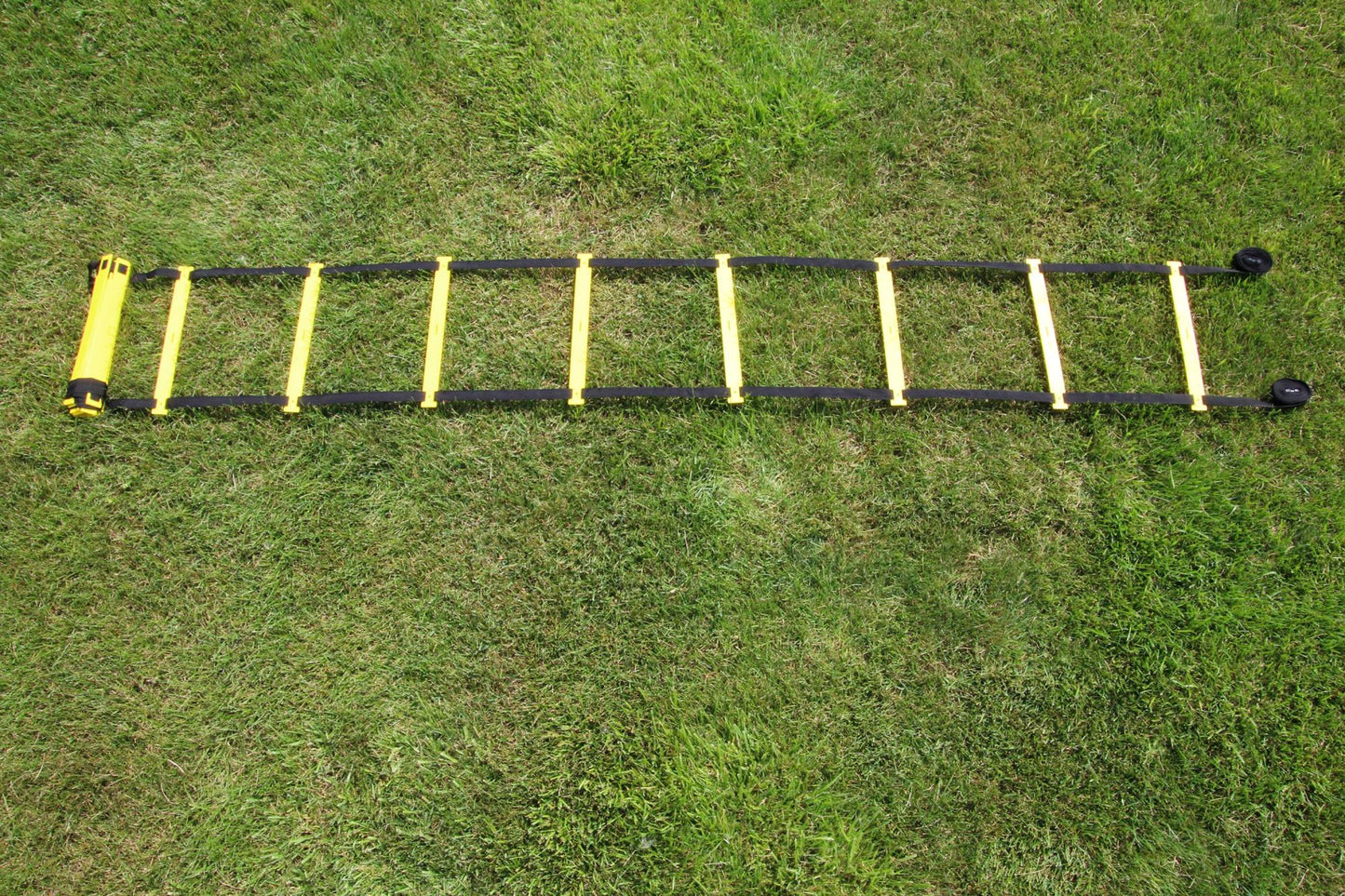 Sportime Agility Ladder Single Wide Rungs, 29-1/2 Feet x 16-1/2 Inches, Yellow/Black