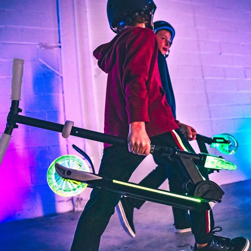 Aero Scooter for Kids 5-7, Boys & Girls 2 Wheels Kick Scooter with Dynamic Lights, Foldable & Height Adjustable