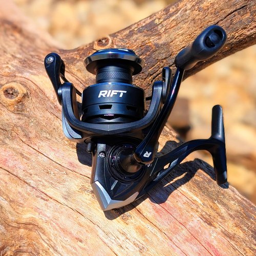 RIFT Chasm Spinning Reel, Carbon Disc Drag System, 5.2:1 Gear Ratio, 7+1 Stainless Steel Ball Bearings, CNC Aluminum Spool, Knurled Spool Center, Ambidextrous (Black/Silver - Without Line, 2000)