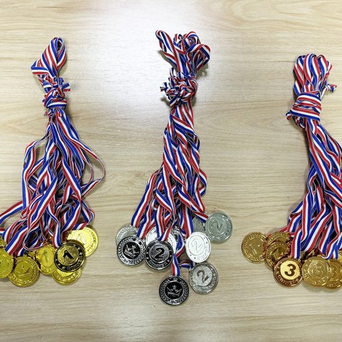 Flyekist 36 Pieces Plastic Winner Award Medals for Kids, Childrens Plastic Gold Silver Bronze Medals for Sports, Games Competitions, Party Favors and Decorations