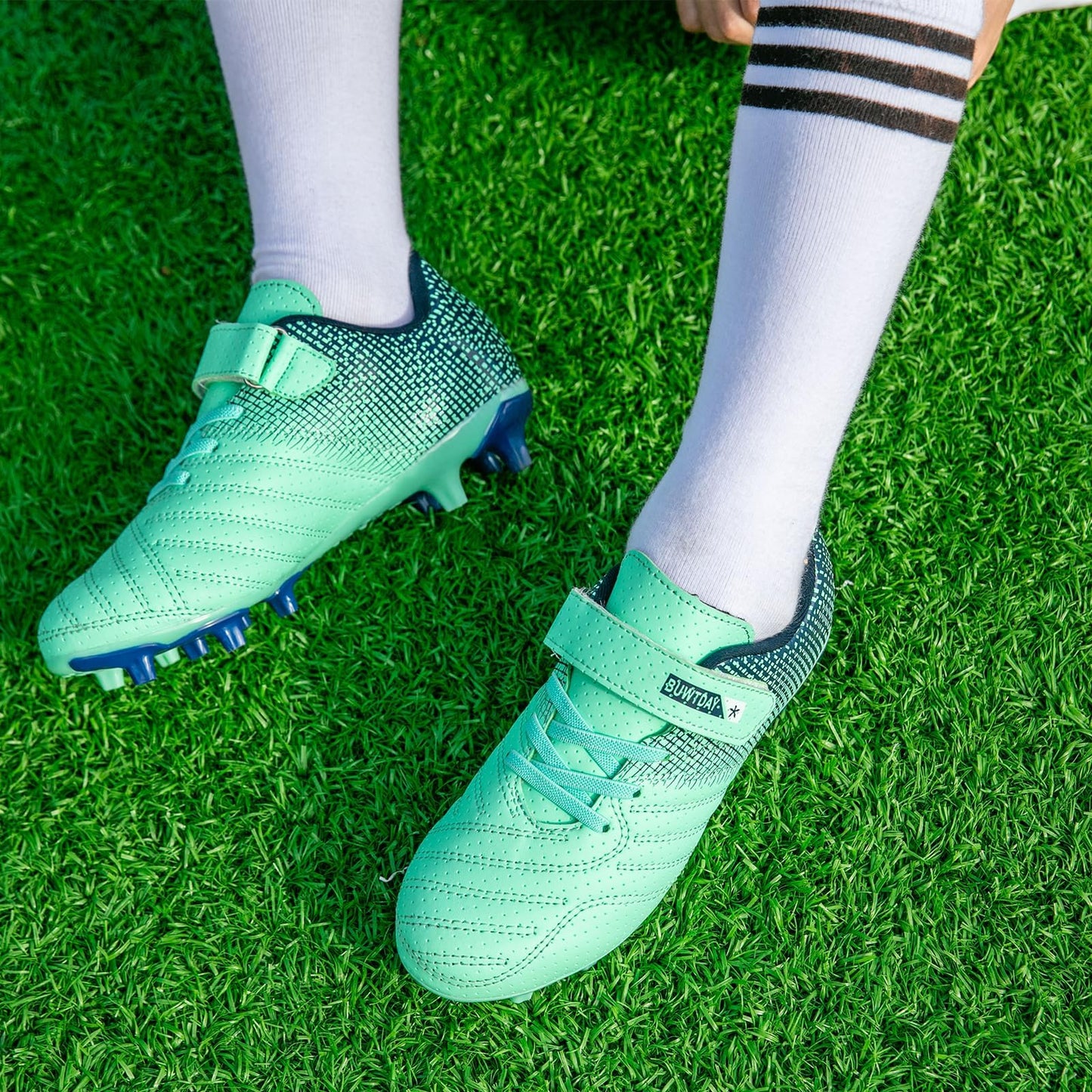 BUWTDAY Kids Soccer Cleats Boys Girls Athletic Outdoor Firm Ground Youth Football Shoes(Little Kid/Big Kid) Green
