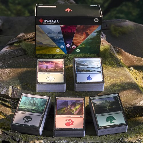 Magic: The Gathering 2025 Land Station (400 Basic Land Cards)
