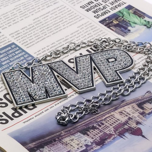 VERAMI MVP Medal, Champion MVP Chains Medal Necklace,Gold Champ Award Winner Prize Trophy Award Necklace For Adults Player Team Football Soccer Baseball Basketball Softball Fantasy Football