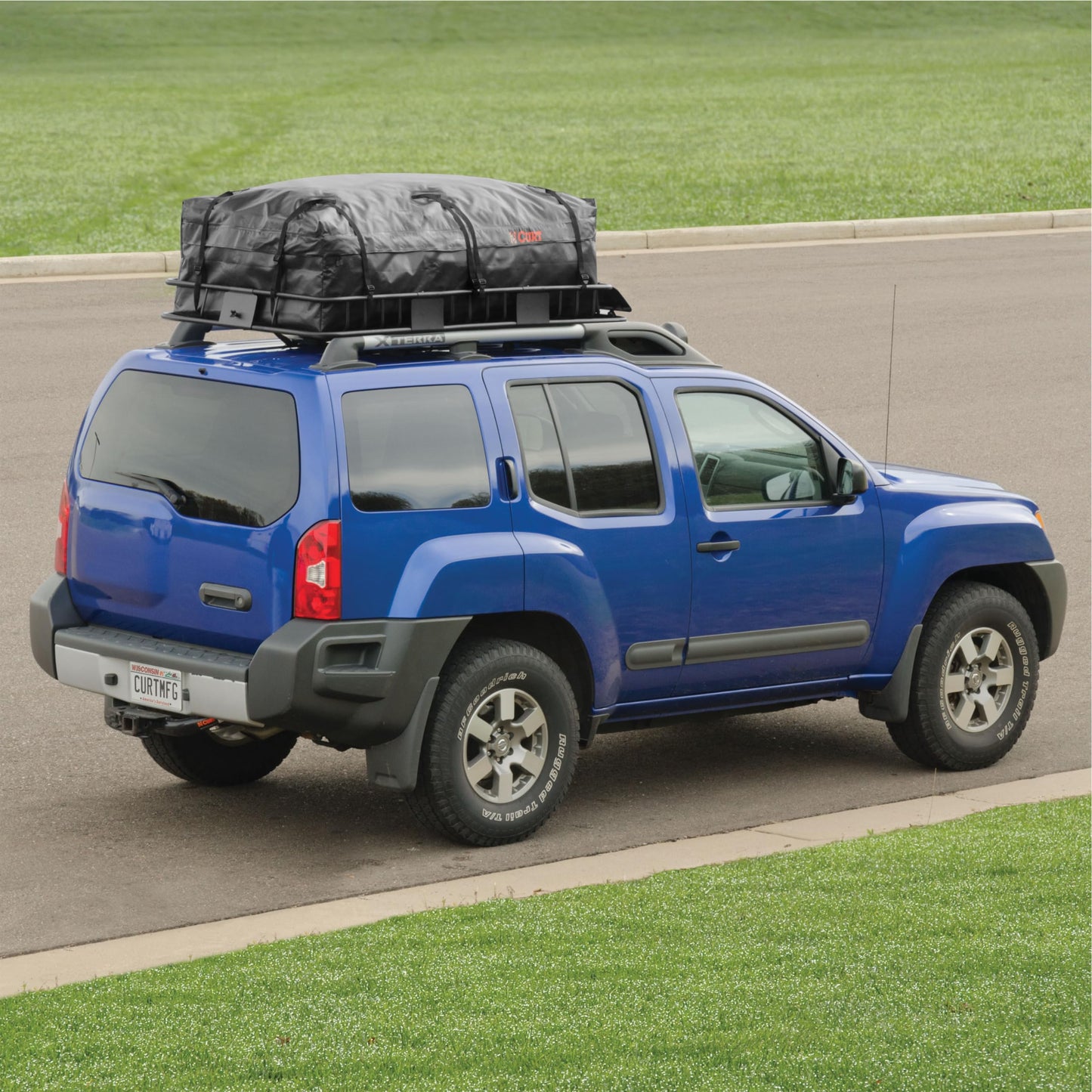 Curt 18221 Waterproof Rooftop Carrier Cargo Bag