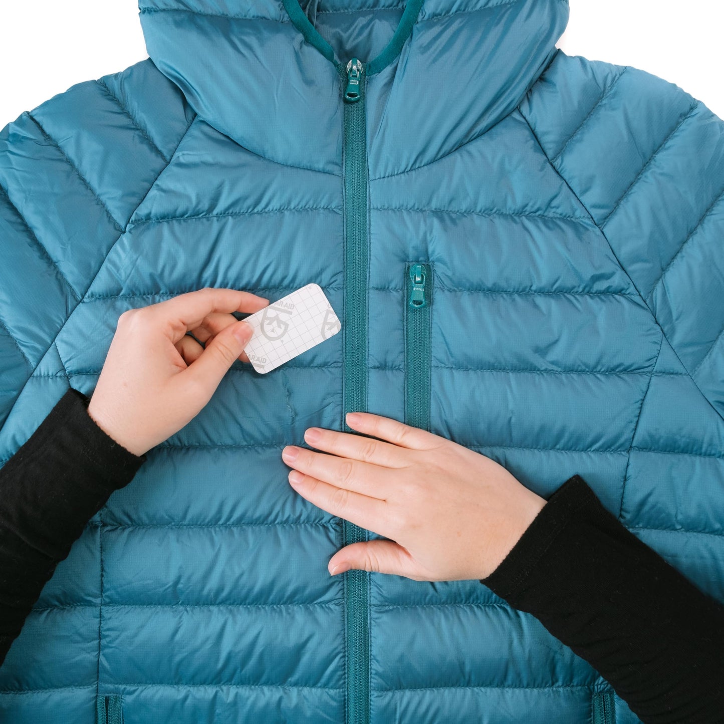 GEAR AID Tenacious Tape Mini Patches with Compact Pocket Case to Repair Holes and Tears in Micro Down Jackets, Vests, Tents, Rain Gear, and Outdoor Gear, 6 Patches (3 Clear, 3 Black)