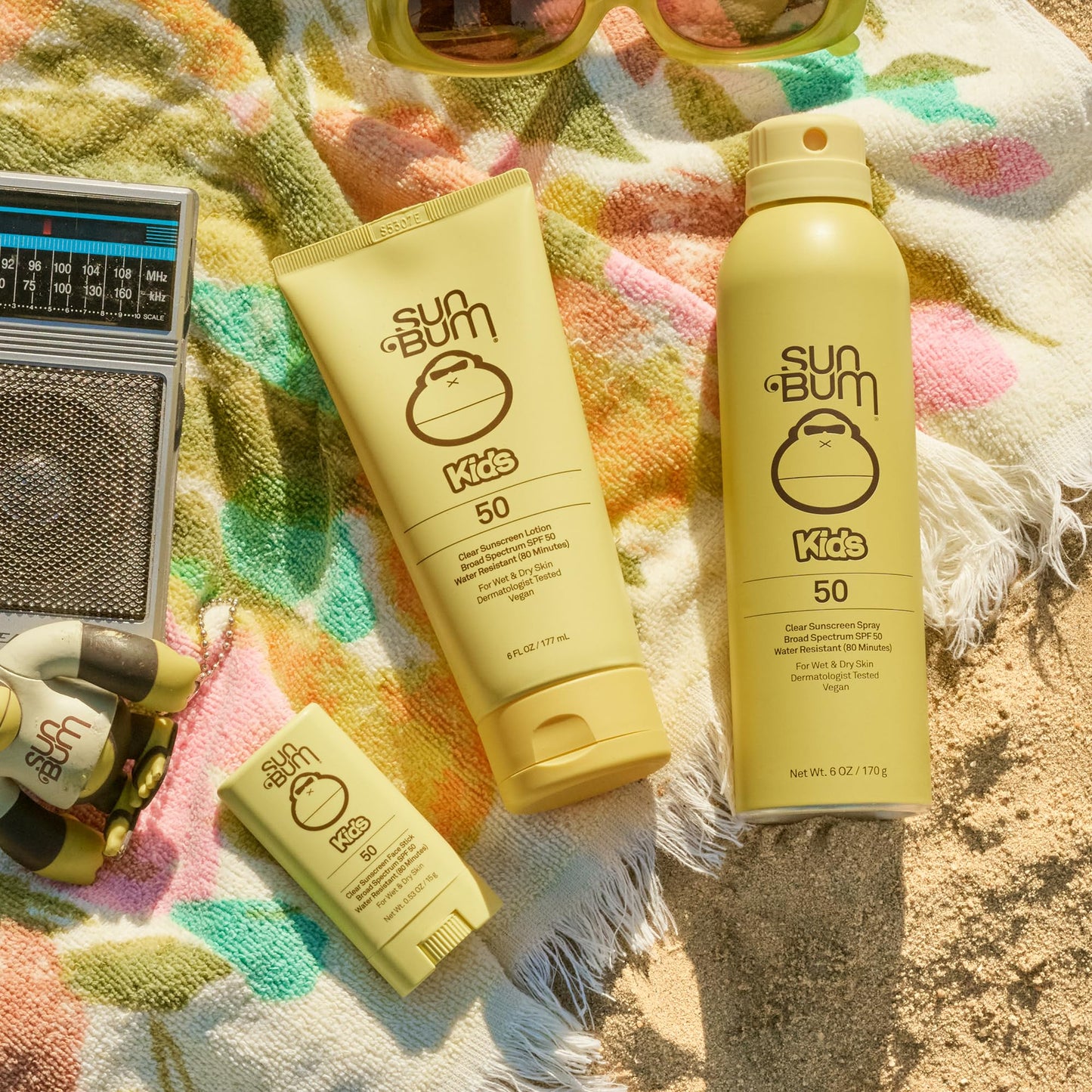 Sun Bum Kids SPF 50 Clear Face Stick Sunscreen - Wet or Dry Skin Application Broad Spectrum Sunscreen with Vitamin E - Hawaii Act 104 Compliant (Without Octinoxate & Oxybenzone) - Travel Size 0.53 oz