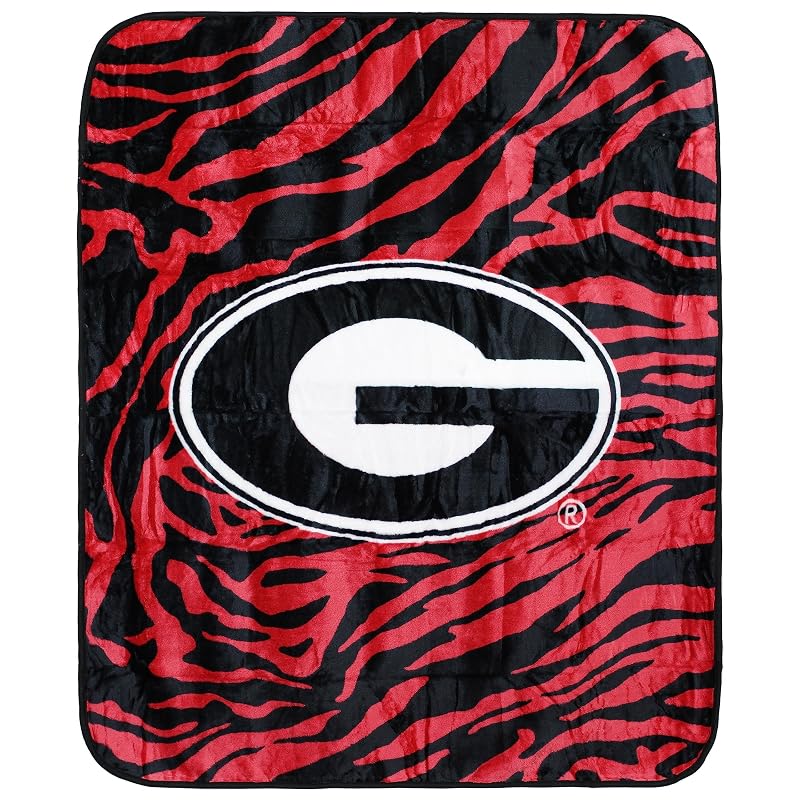 Georgia Bulldogs Raschel Throw Blanket - 60 x 50 in (Variation: Georgia Bulldogs)
