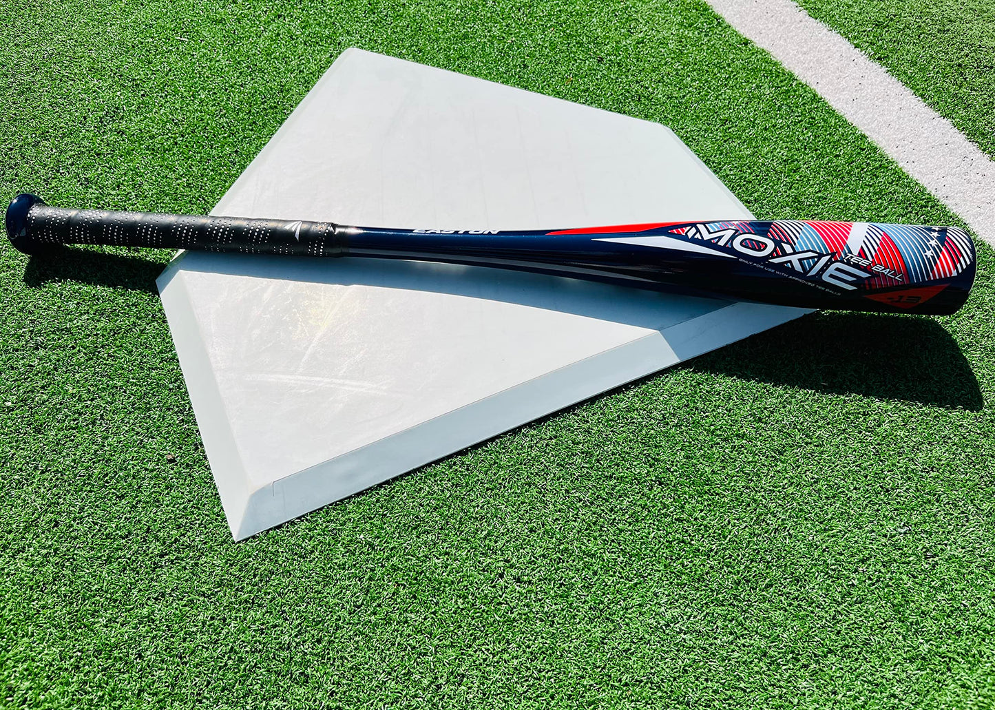Easton | MOXIE T-Ball Bat | USA | 24" | -13 Drop | USA